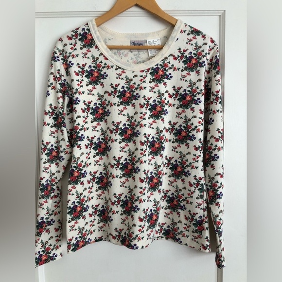 Huntington Ridge floral printed long sleeve top T-shirt Fall GorpCore. Medium - Picture 7 of 7